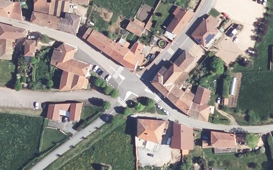 Vue aérienne du Mini-giratoire n°333953574