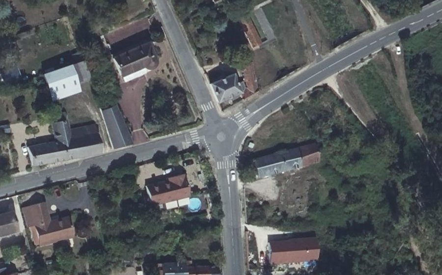 Vue aérienne du Mini-giratoire n°337105392