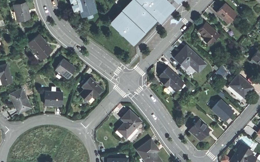Vue aérienne du Mini-giratoire n°338028326