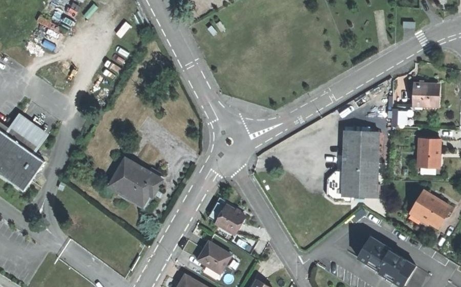 Vue aérienne du Mini-giratoire n°338503465