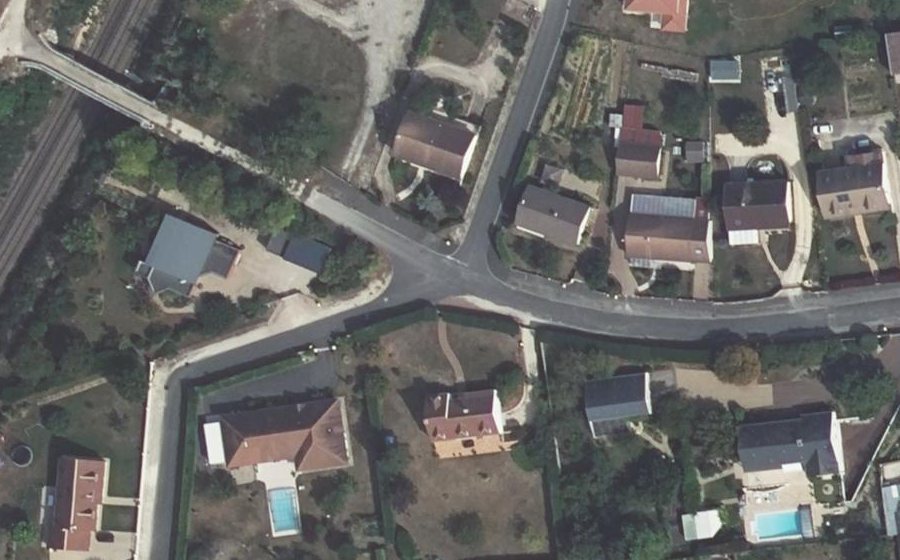 Vue aérienne du Mini-giratoire n°339106625