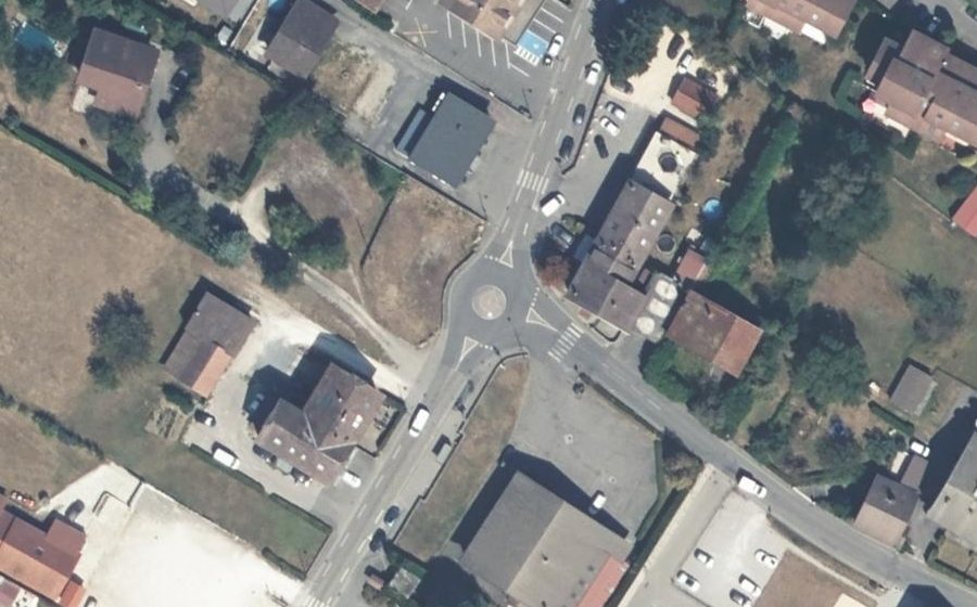 Vue aérienne du Mini-giratoire n°339588511