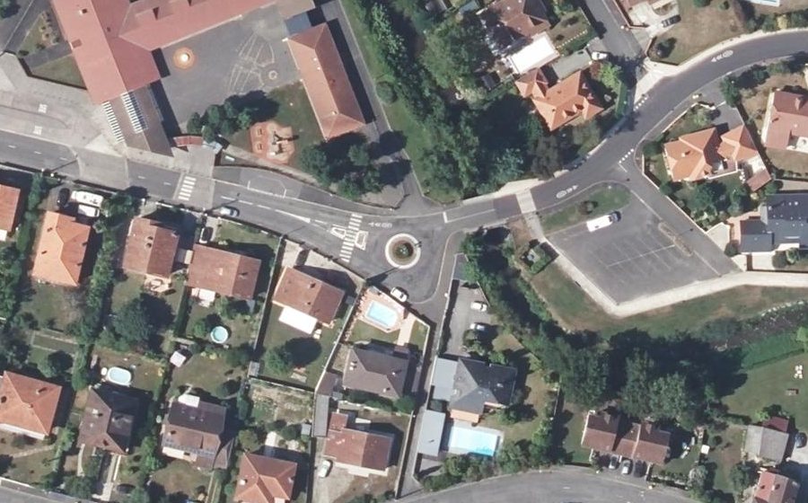 Vue aérienne du Mini-giratoire n°343394724