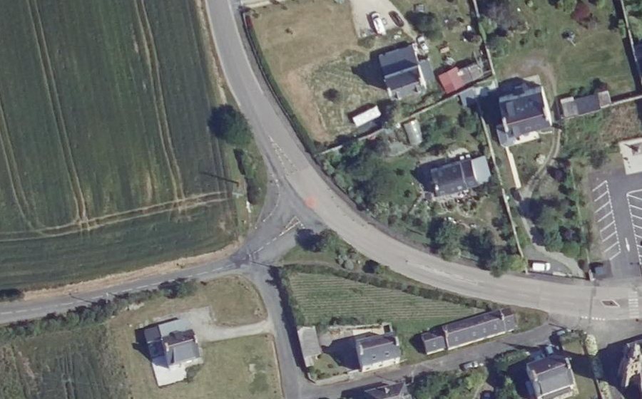 Vue aérienne du Mini-giratoire n°344765306