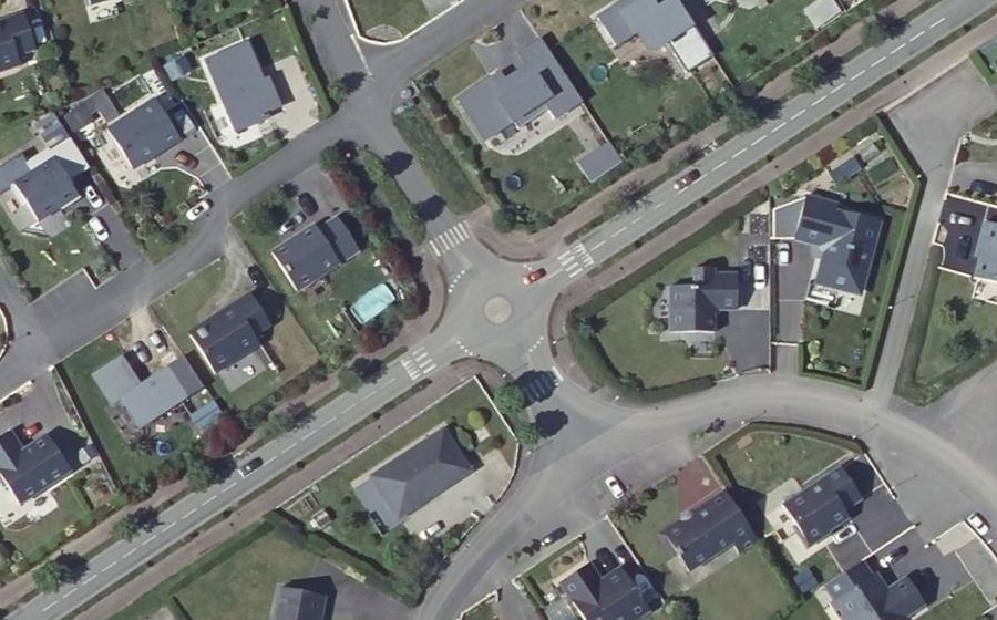 Vue aérienne du Mini-giratoire n°344887183