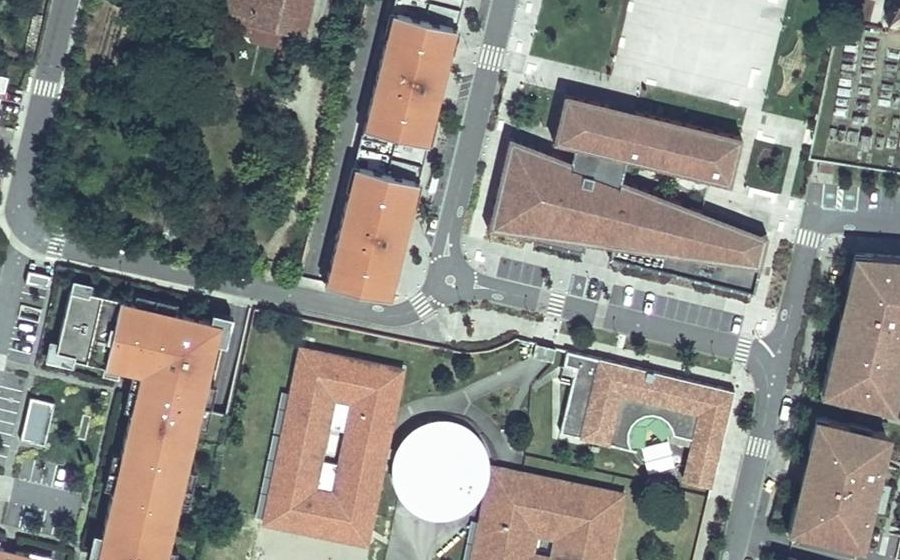 Vue aérienne du Mini-giratoire n°345011785