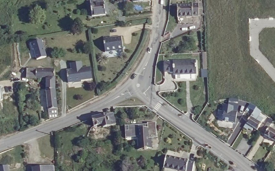 Vue aérienne du Mini-giratoire n°345238038
