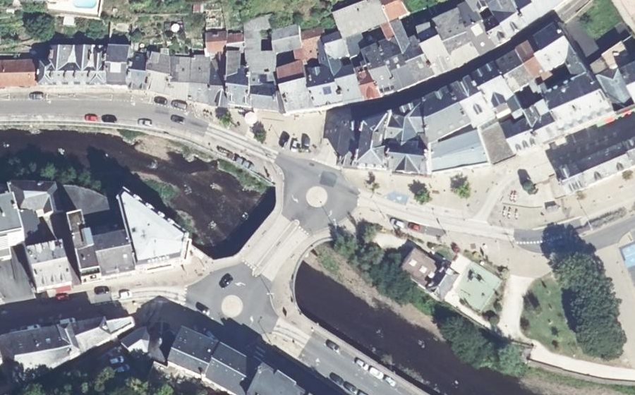 Vue aérienne du Mini-giratoire n°355248641