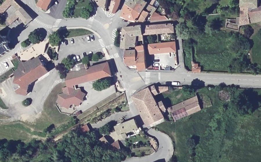 Vue aérienne du Mini-giratoire n°355628312