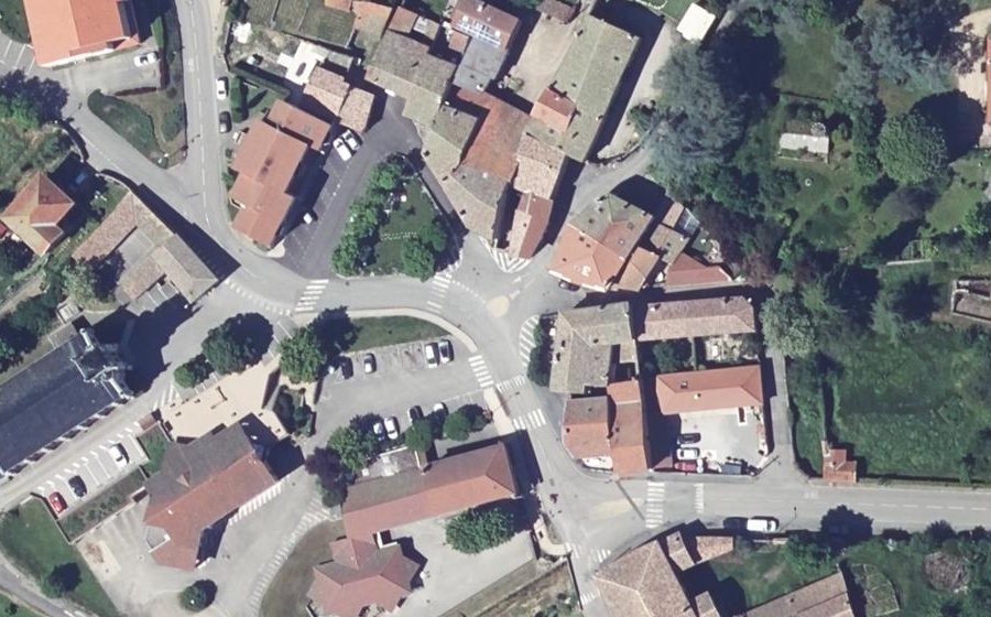 Vue aérienne du Mini-giratoire n°355628321