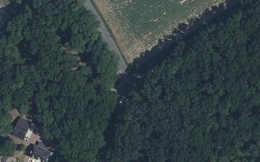 Vue aérienne du Mini-giratoire n°357398680