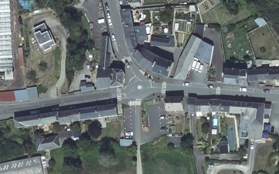 Vue aérienne du Mini-giratoire n°359965371
