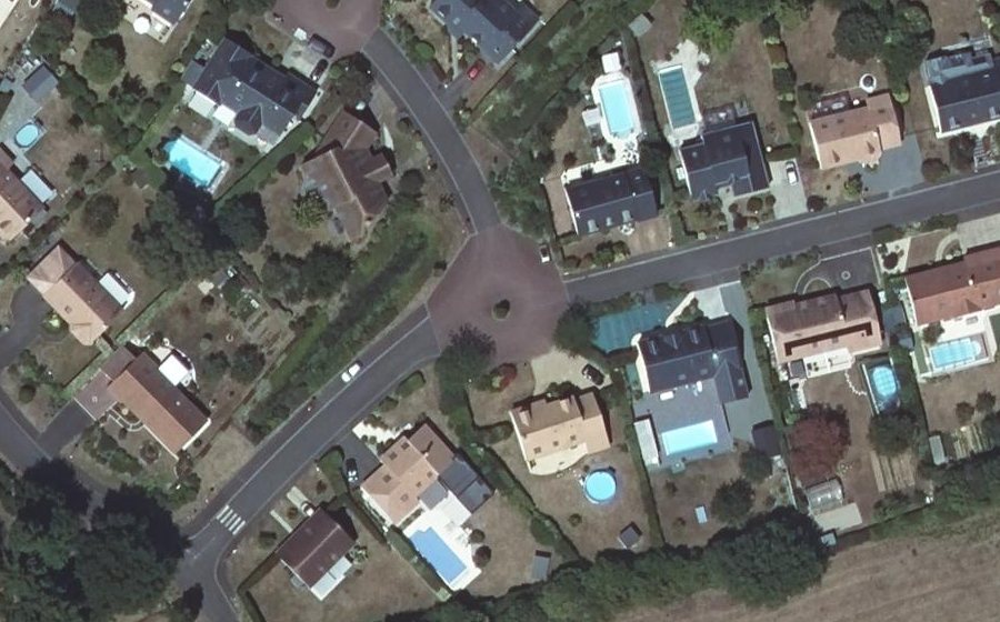 Vue aérienne du Mini-giratoire n°362479367