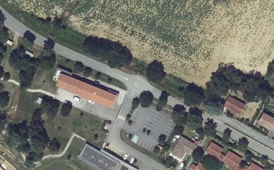 Vue aérienne du Mini-giratoire n°364747783