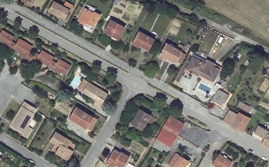 Vue aérienne du Mini-giratoire n°364747798