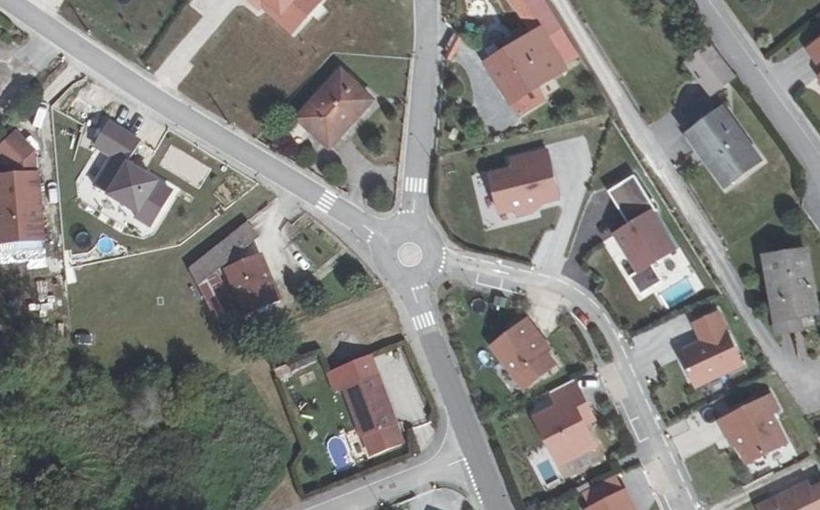 Vue aérienne du Mini-giratoire n°364843864