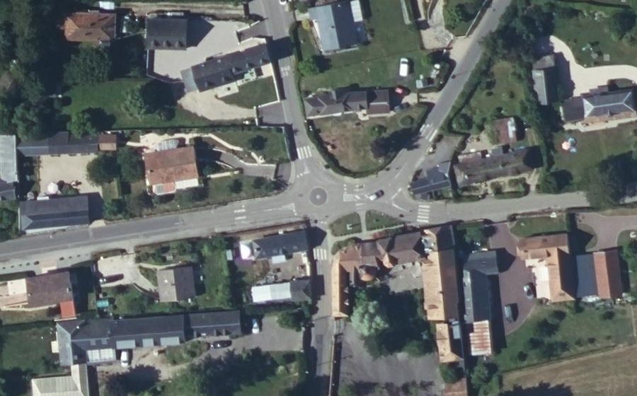 Vue aérienne du Mini-giratoire n°367476619