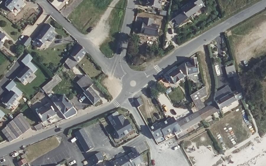 Vue aérienne du Mini-giratoire n°369743252