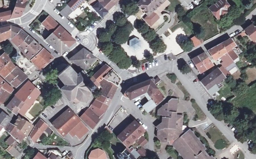 Vue aérienne du Mini-giratoire n°369808238