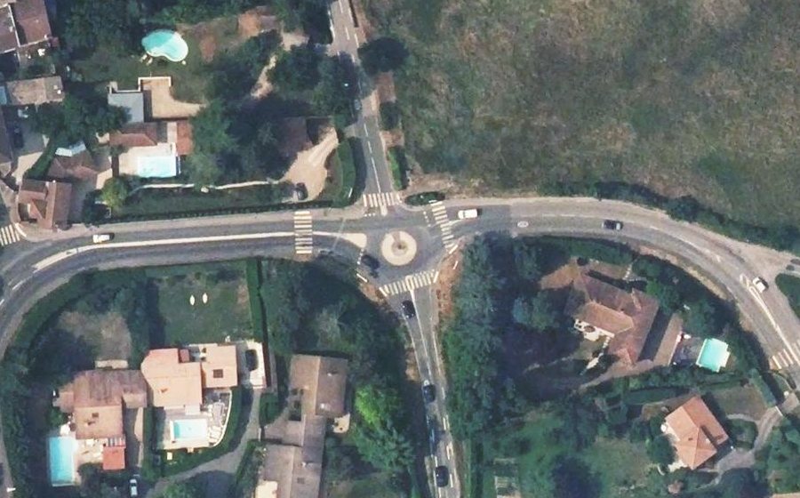 Vue aérienne du Mini-giratoire n°371419382