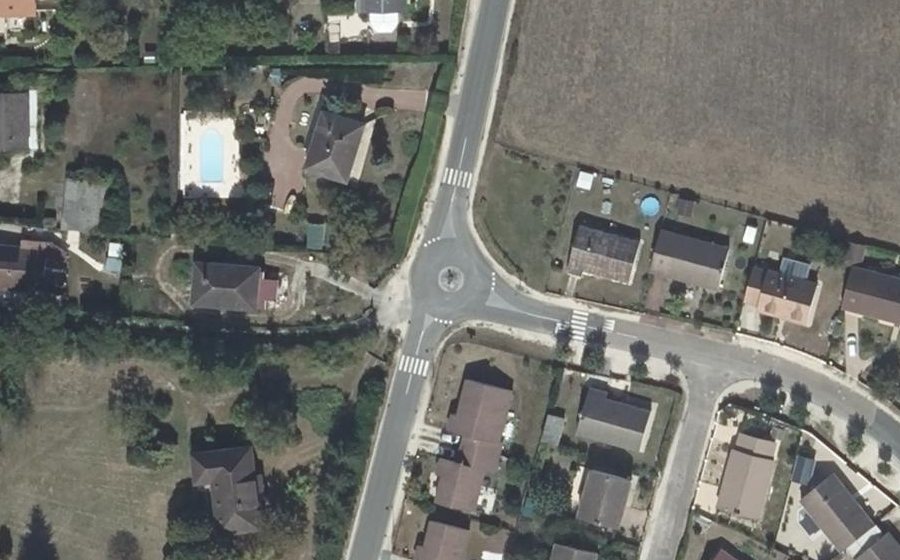 Vue aérienne du Mini-giratoire n°376022830