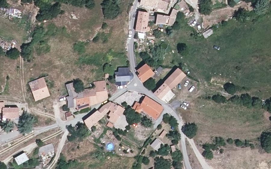 Vue aérienne du Mini-giratoire n°388267949