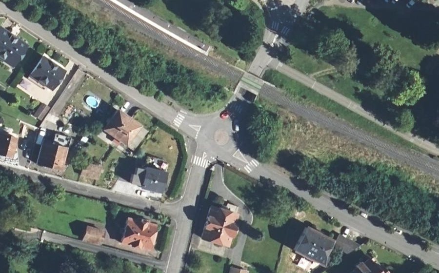 Vue aérienne du Mini-giratoire n°391223035