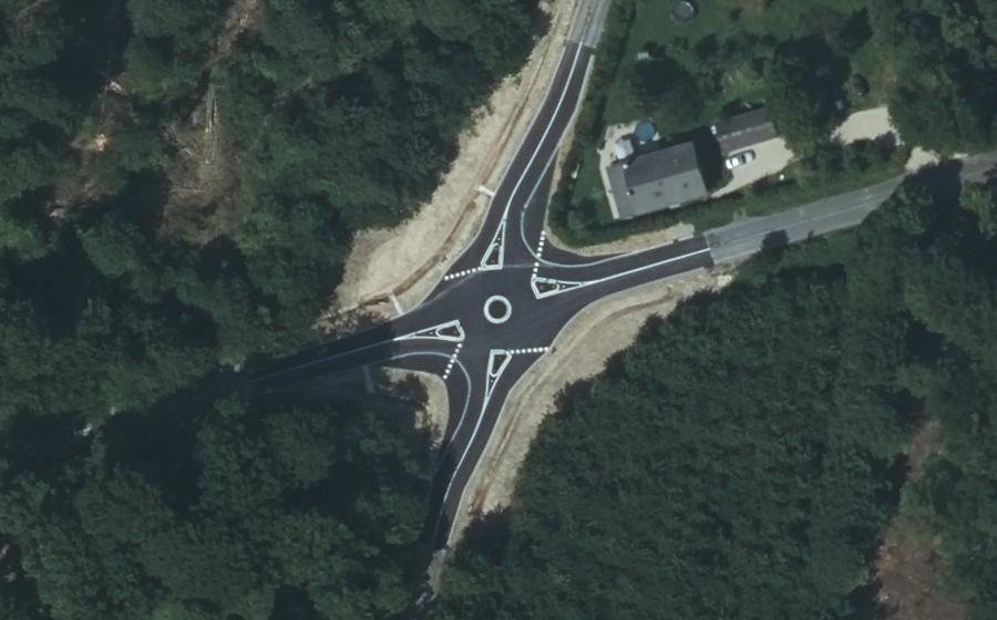 Vue aérienne du Mini-giratoire n°391437272