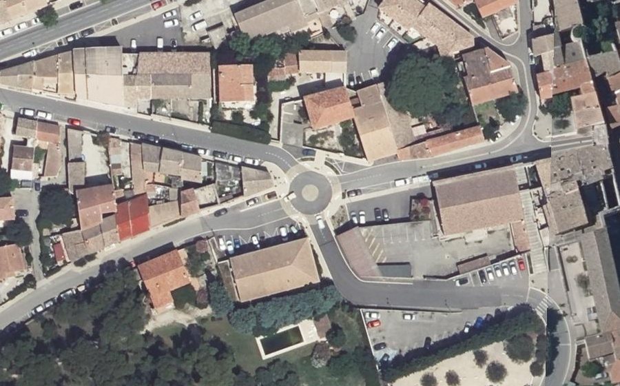 Vue aérienne du Mini-giratoire n°393098696