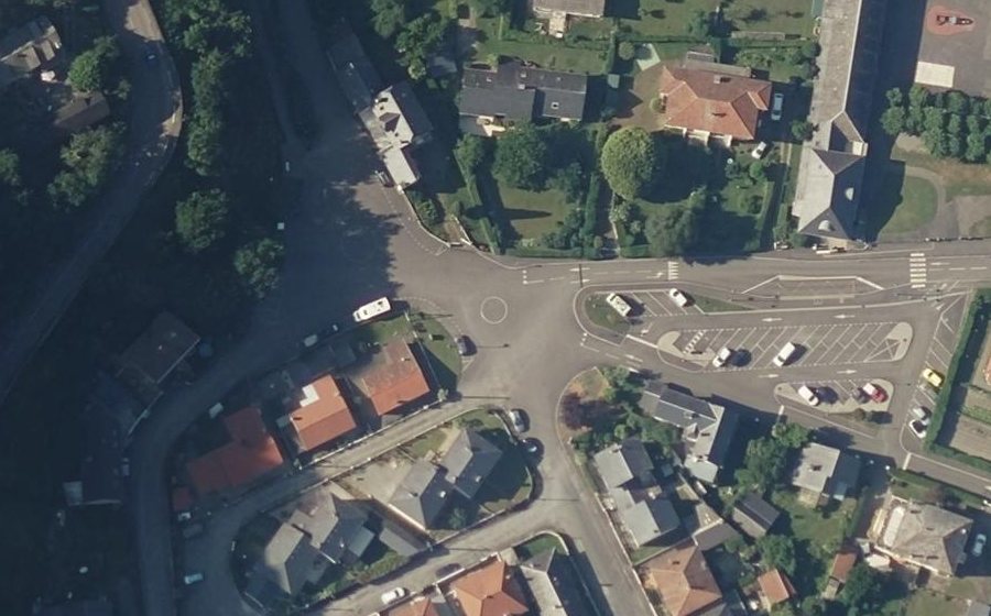 Vue aérienne du Mini-giratoire n°394977392