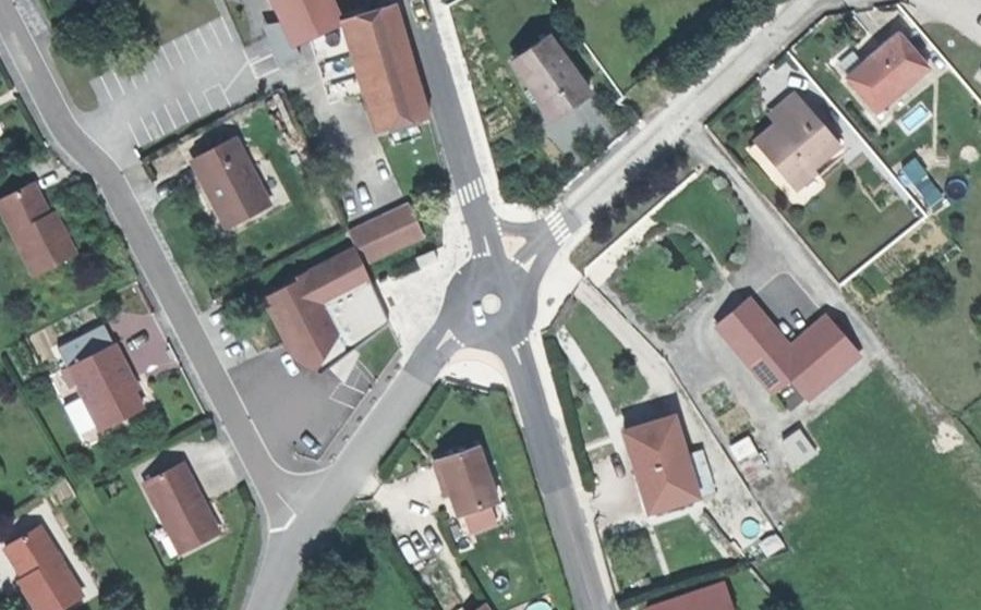 Vue aérienne du Mini-giratoire n°401499059