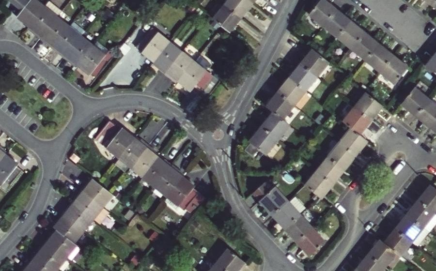 Vue aérienne du Mini-giratoire n°403866486