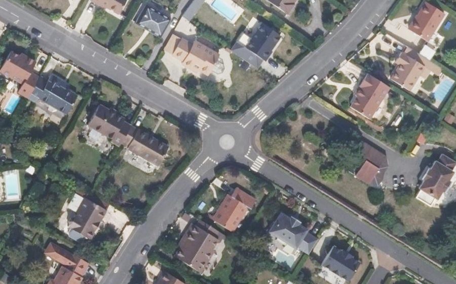 Vue aérienne du Mini-giratoire n°410956367