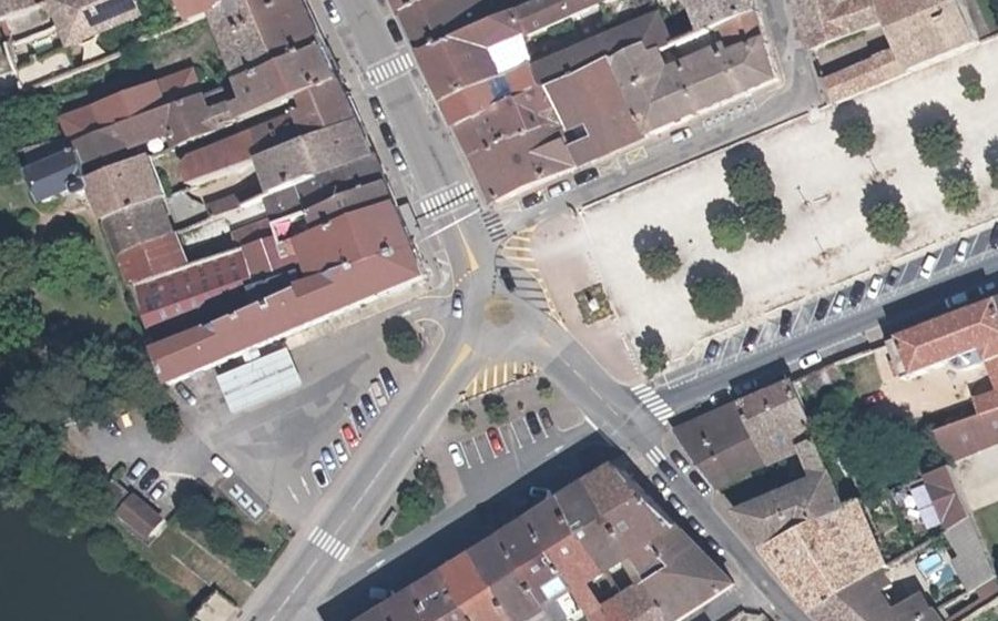 Vue aérienne du Mini-giratoire n°411040682