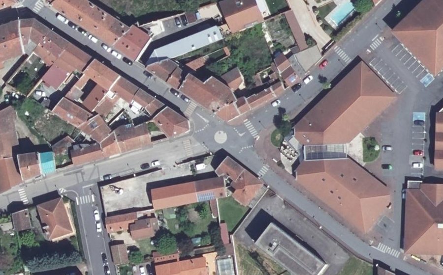 Vue aérienne du Mini-giratoire n°411641947