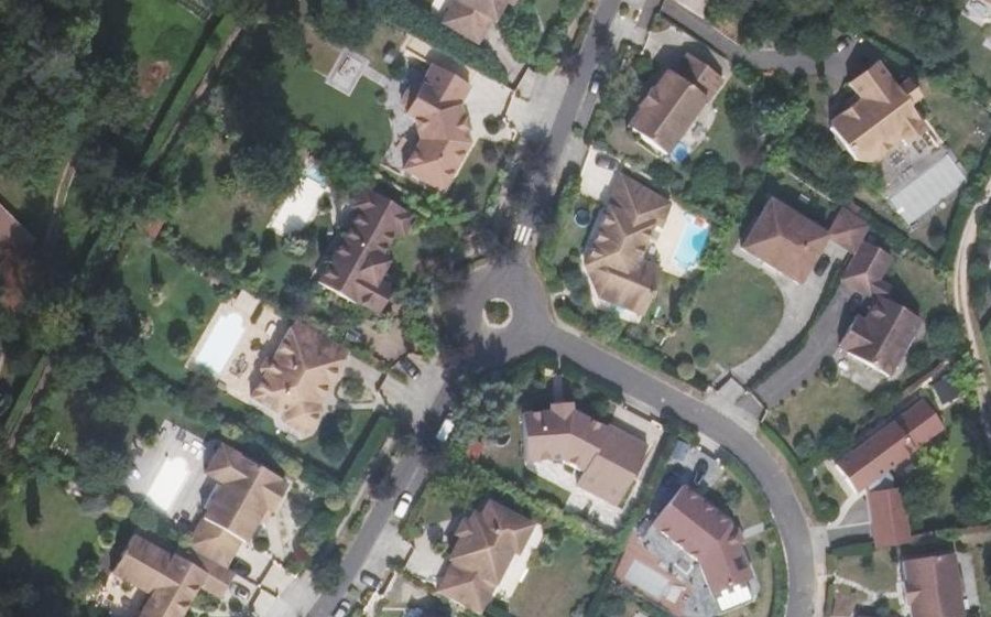 Vue aérienne du Mini-giratoire n°414219385