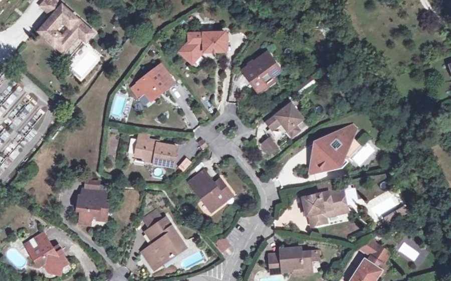 Vue aérienne du Mini-giratoire n°414748997
