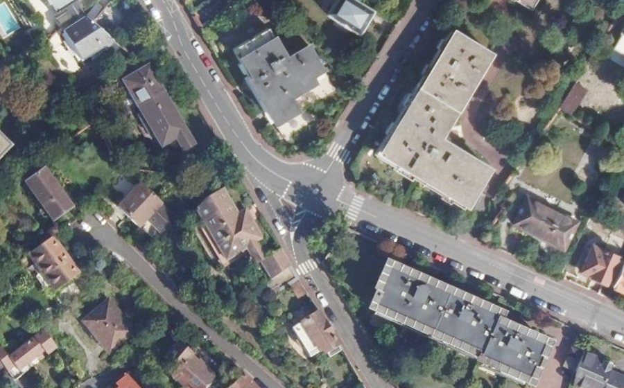 Vue aérienne du Mini-giratoire n°415256507