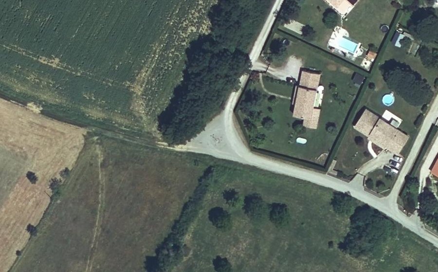 Vue aérienne du Mini-giratoire n°415282139
