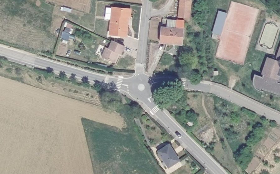 Vue aérienne du Mini-giratoire n°416316953