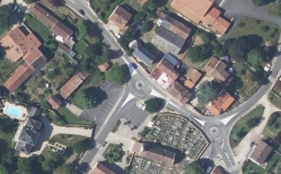 Vue aérienne du Mini-giratoire n°416480163