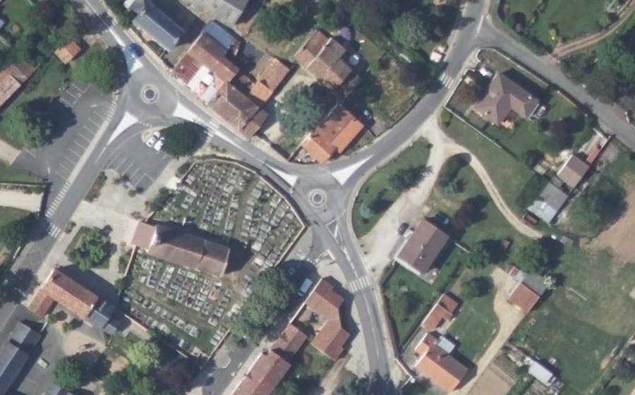 Vue aérienne du Mini-giratoire n°416480164