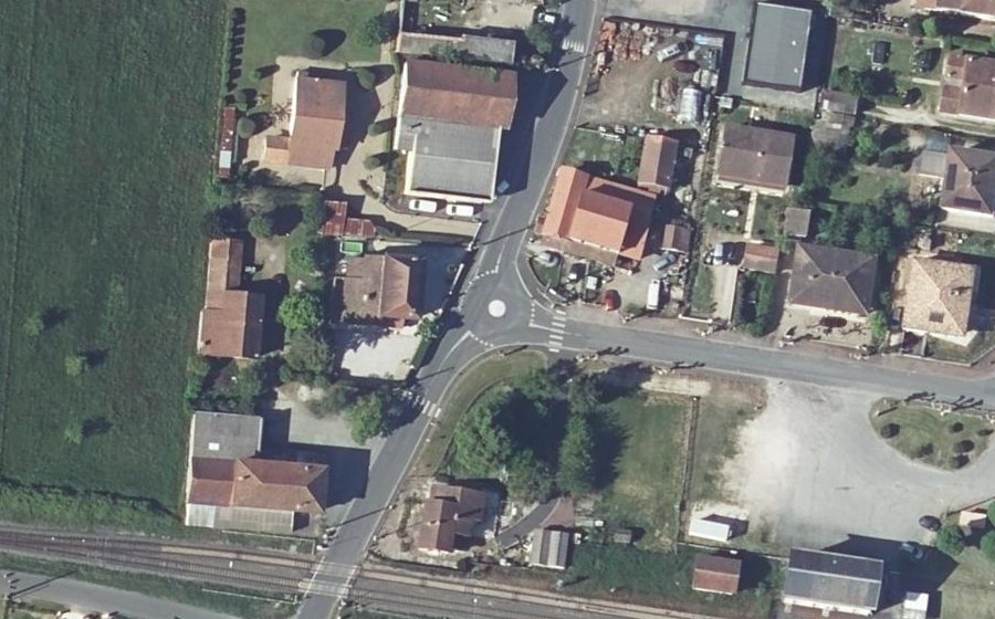 Vue aérienne du Mini-giratoire n°417212290