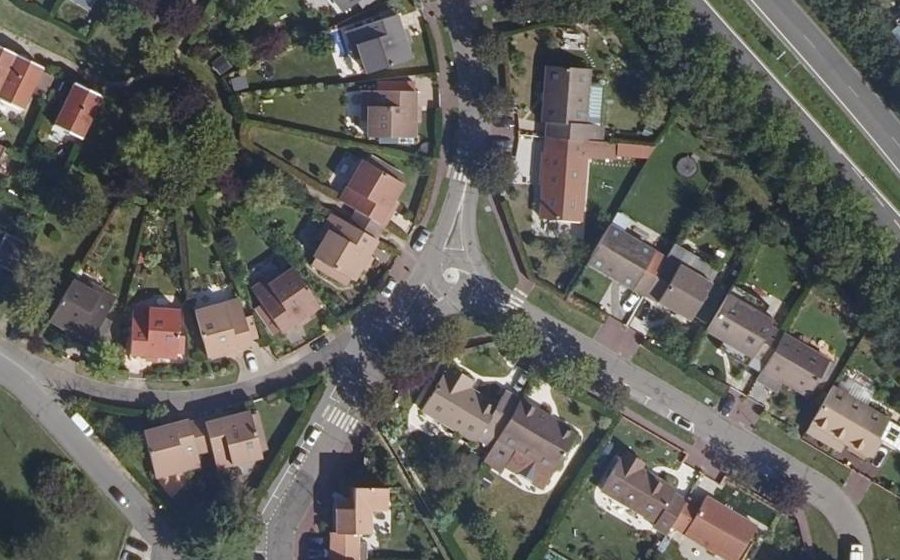 Vue aérienne du Mini-giratoire n°417213996