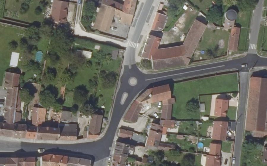 Vue aérienne du Mini-giratoire n°417394700