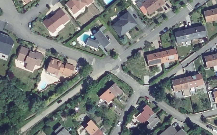Vue aérienne du Mini-giratoire n°417639704