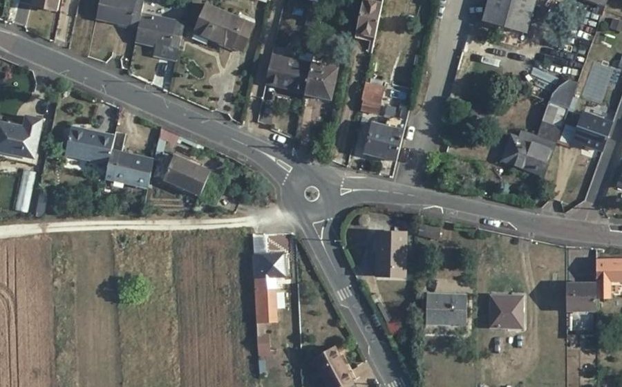 Vue aérienne du Mini-giratoire n°417859771