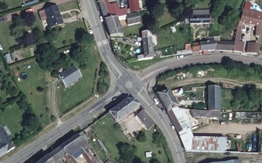 Vue aérienne du Mini-giratoire n°420816667