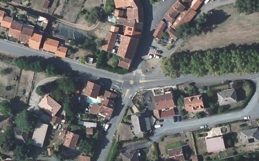 Vue aérienne du Mini-giratoire n°426819686