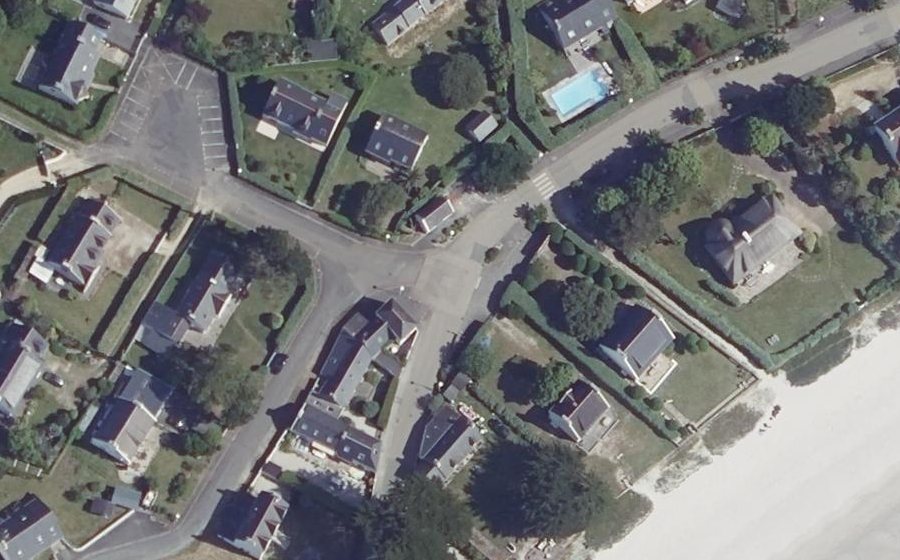 Vue aérienne du Mini-giratoire n°427155139